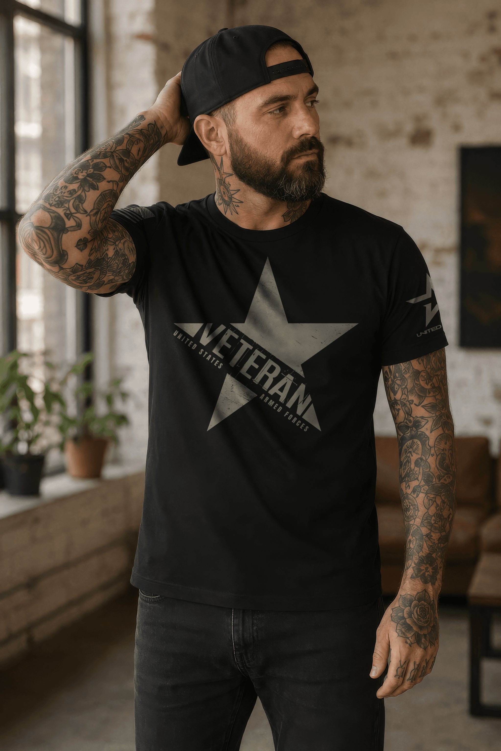 The Veteran Tee // Black